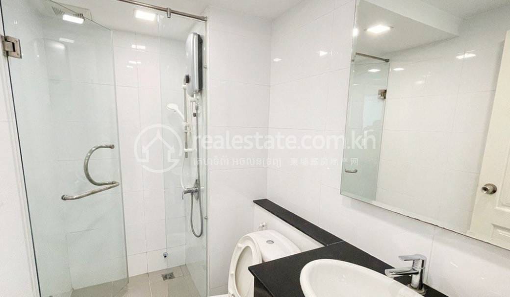 $299,000 Flat