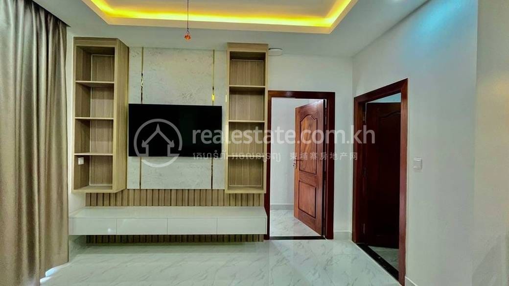 Chamkarmon Apartment For Rent in Chamkarmon