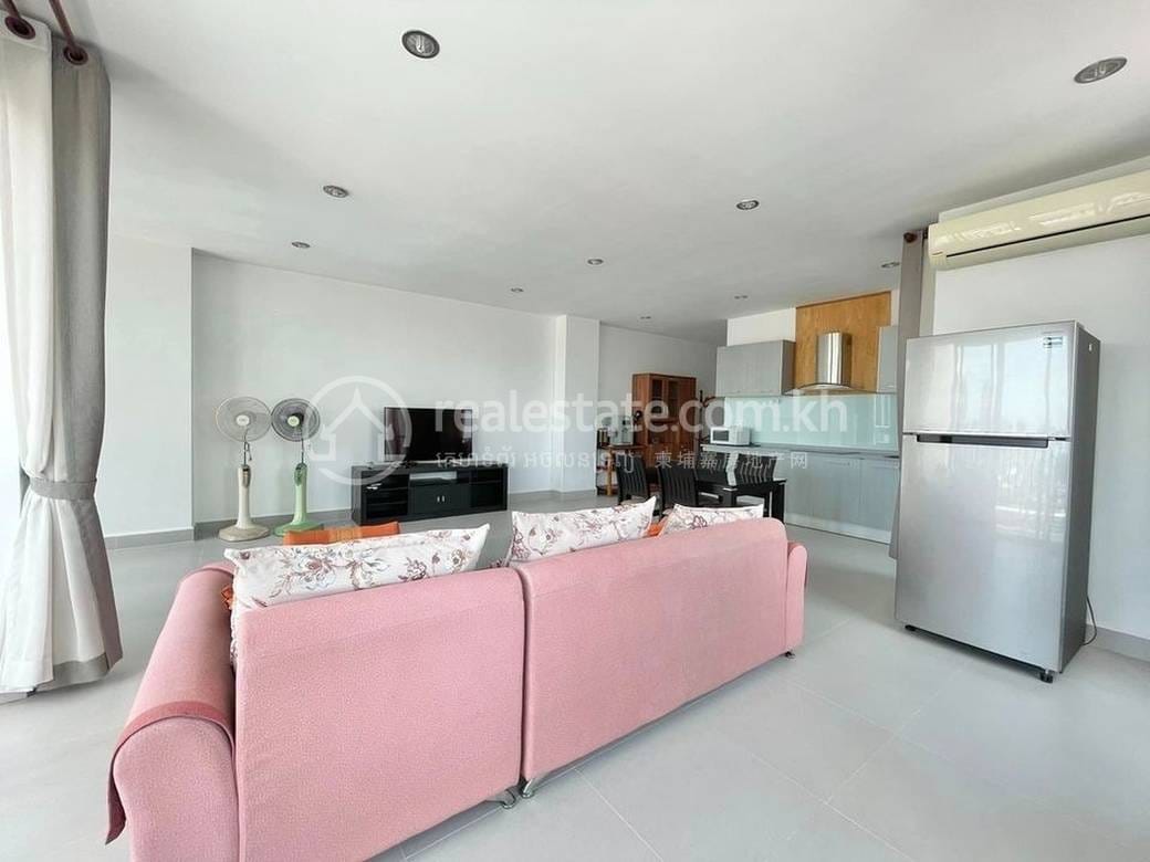Apartment For Rent in Chamkarmon $1,200
