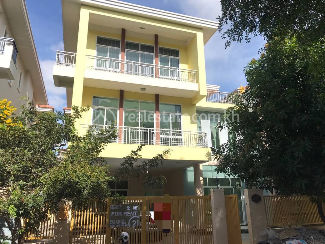 Chamkarmon别墅出租，位于Tonle BassacChamkarmon，价格$3,800