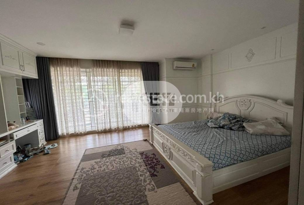 Chbar Ampov露台出租，价格$1,200