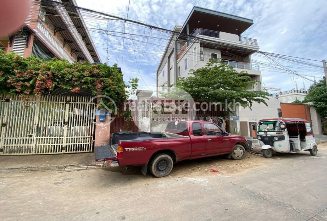 Lot Na sprzedaż o powierzchni działki 210 m² za $190,000
