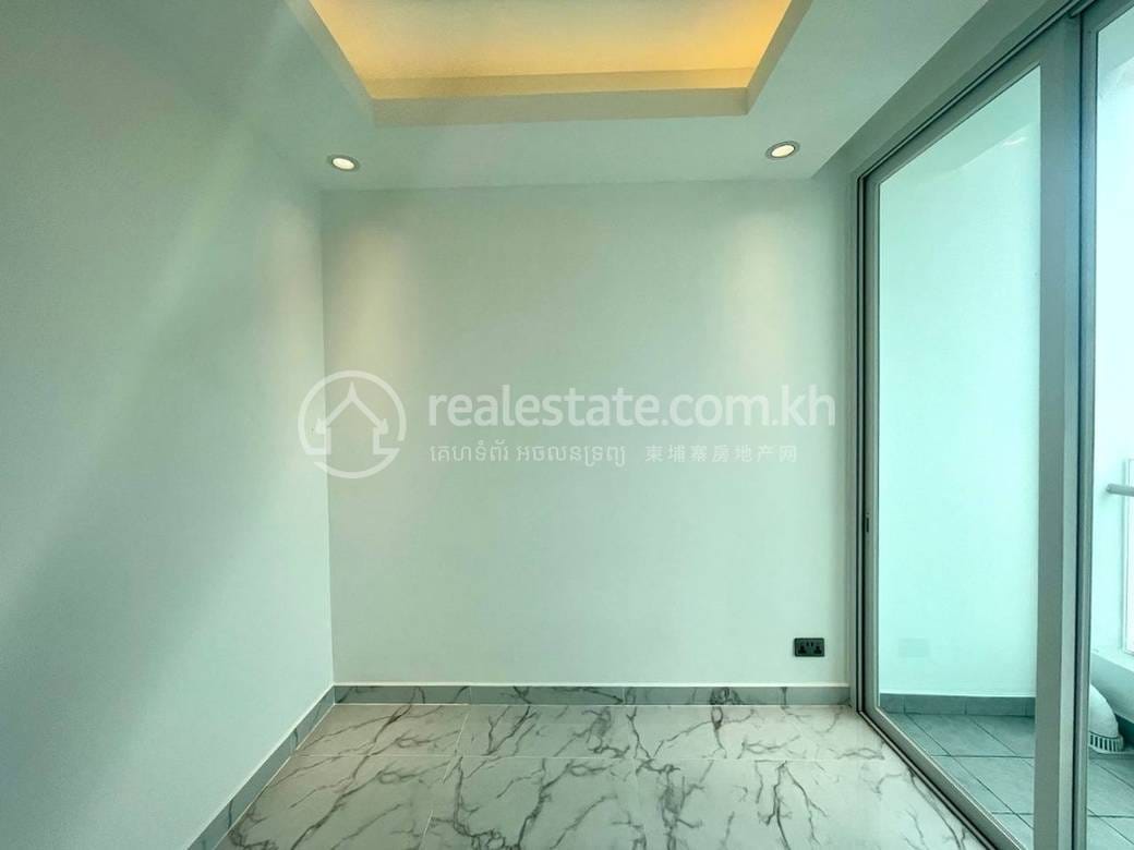 Apartment For Sale in Boeng Keng Kang $181,000