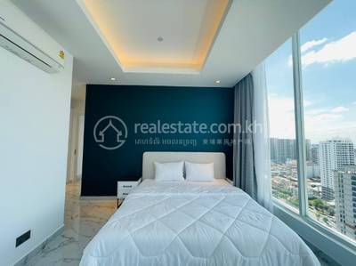 Condo For Rent with 1 Parking Space