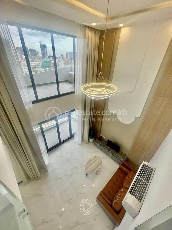 $2,800 Flat