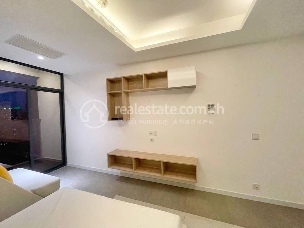 Tonle Bassac Condo For Rent in Tonle Bassac