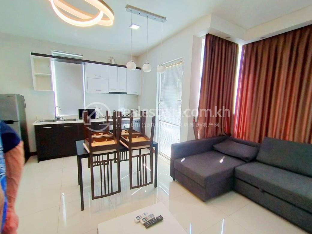 Apartment For Rent with 1 Parking Space