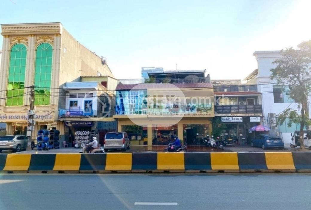 ตึกแถว สำหรับขาย ใน Boeng Keng Kang $2,500,000