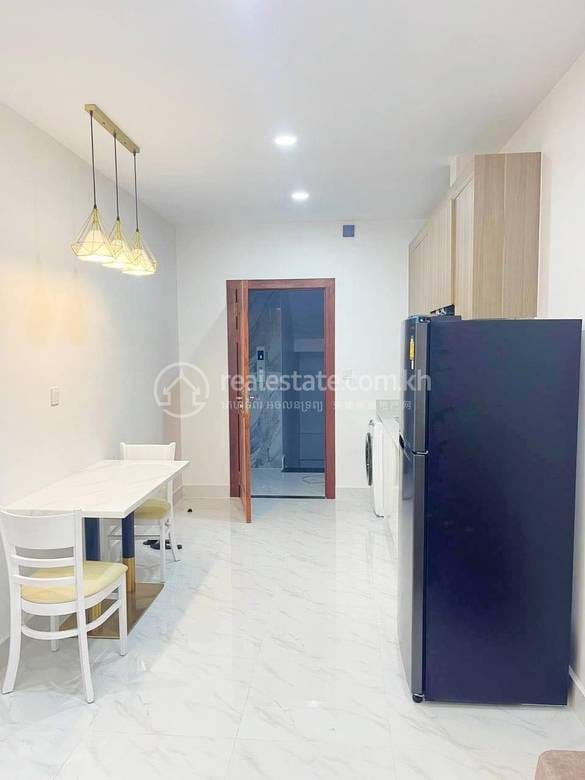 Chamkarmon Apartment For Rent in Chamkarmon