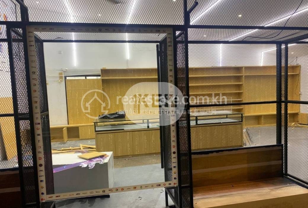 Shophouse K pronájmu in Boeng Keng Kang $4,500