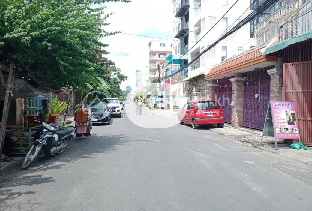 BKK 2平房出售，位于BKK 2