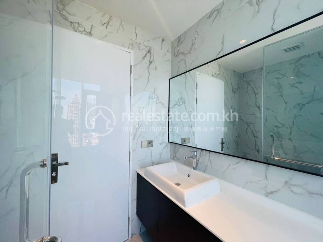 BKK 1 Condo For Rent in BKK 1
