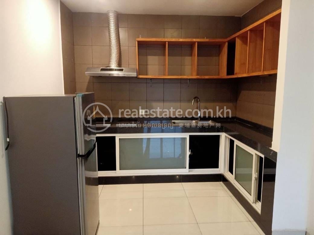 Appartement avec services À louer à Toul Tum Poung 1, Chamkarmon, Phnom Penh