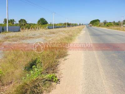 60-Hectares-Land-for-Sale-Along-National-Road-44-Kampong-Speu-img1.jpg