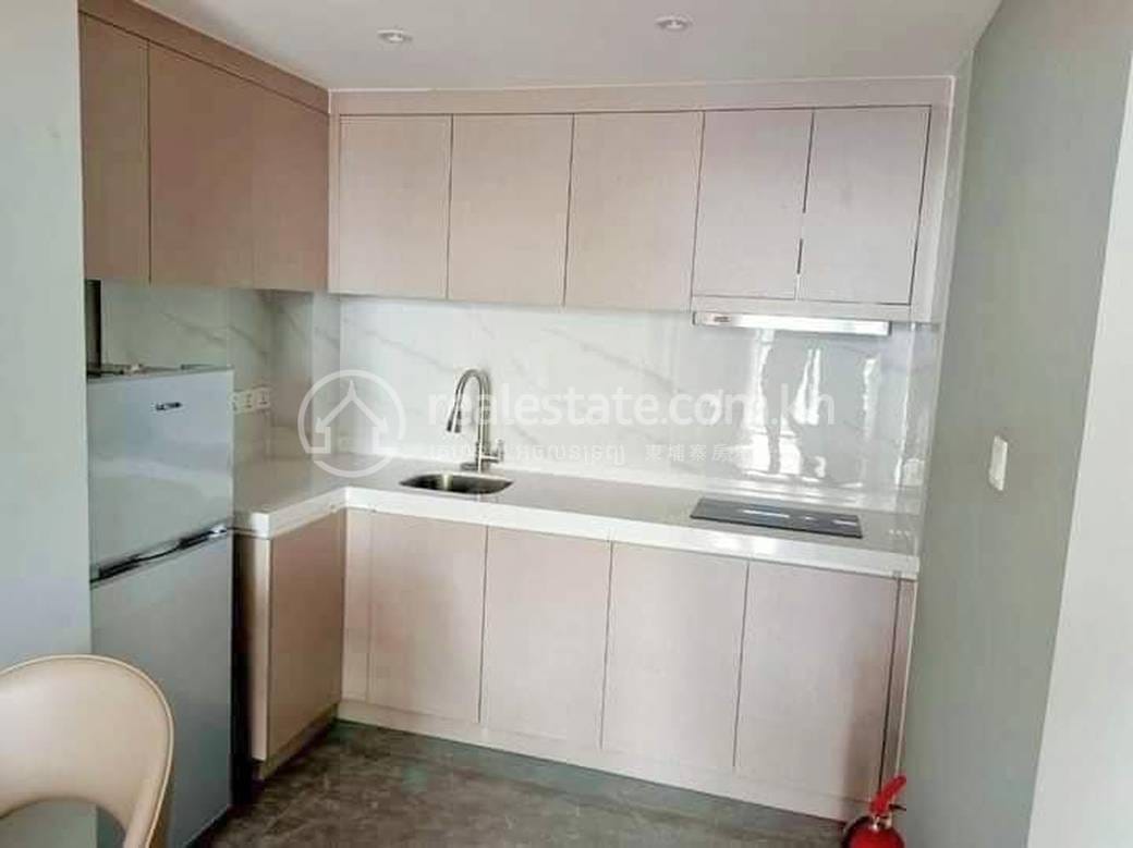Apartment For Rent with 1 Parking Space