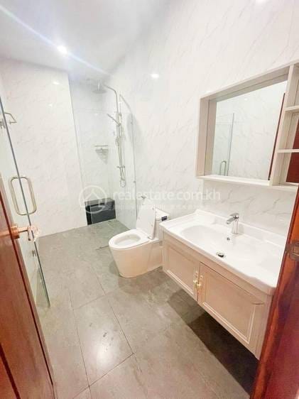 Toul Tum Poung 1 Apartment For Rent in Toul Tum Poung 1