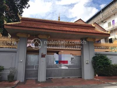 residential Villa for rent dans Toul Tum Poung 1 ID 225176