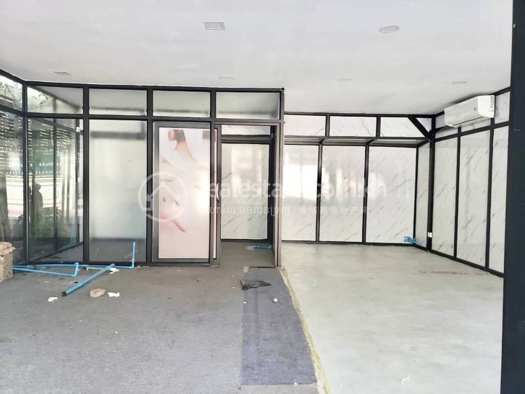 店屋出租，位于万景岗1分区（BKK1), 波哥堪, 金边