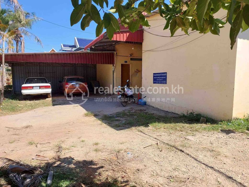 Maison en rangée À vendre à ១ 1, Bavet, Bavet, Svay Rieng