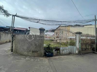 Chbar AmpovLot出售，价格$75,000