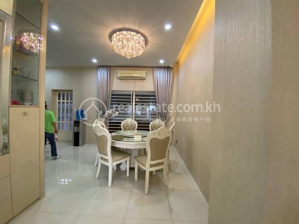 Villa For Rent in Phnom Penh Thmey, Sen Sok, Phnom Penh