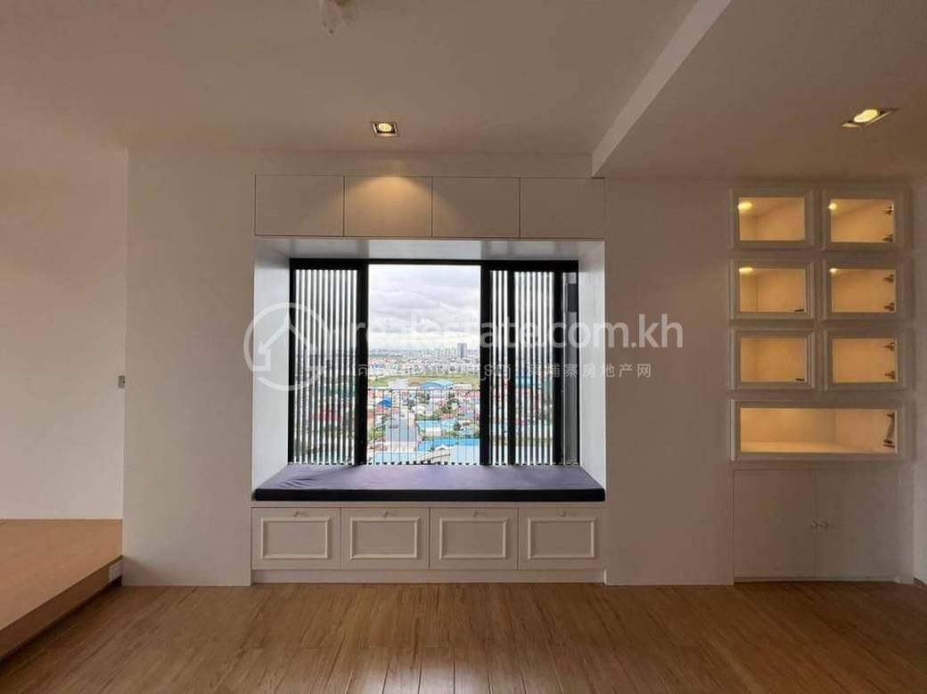 Urban Loft | $550,000 Condo