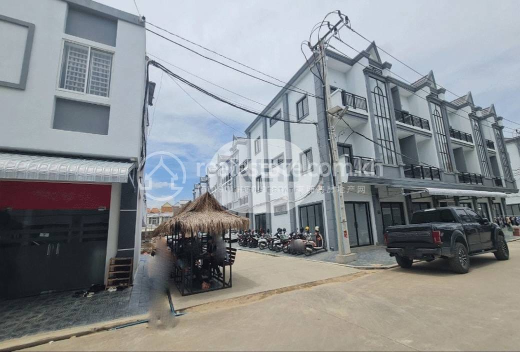 联排住宅出售，位于潮州1, 普森芷区, 金边