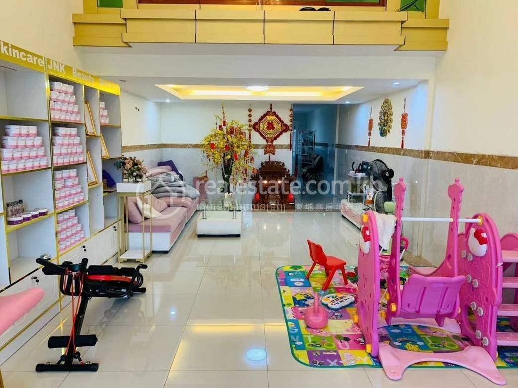 House and lot Na prodej in Chaom Chau, Por Sen Chey, Phnom Penh