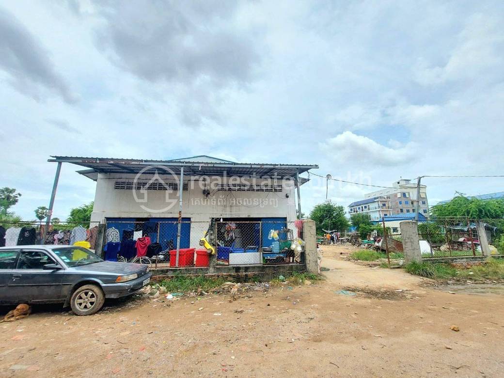 Samraong Kraom Shophouse For Sale in Samraong Kraom