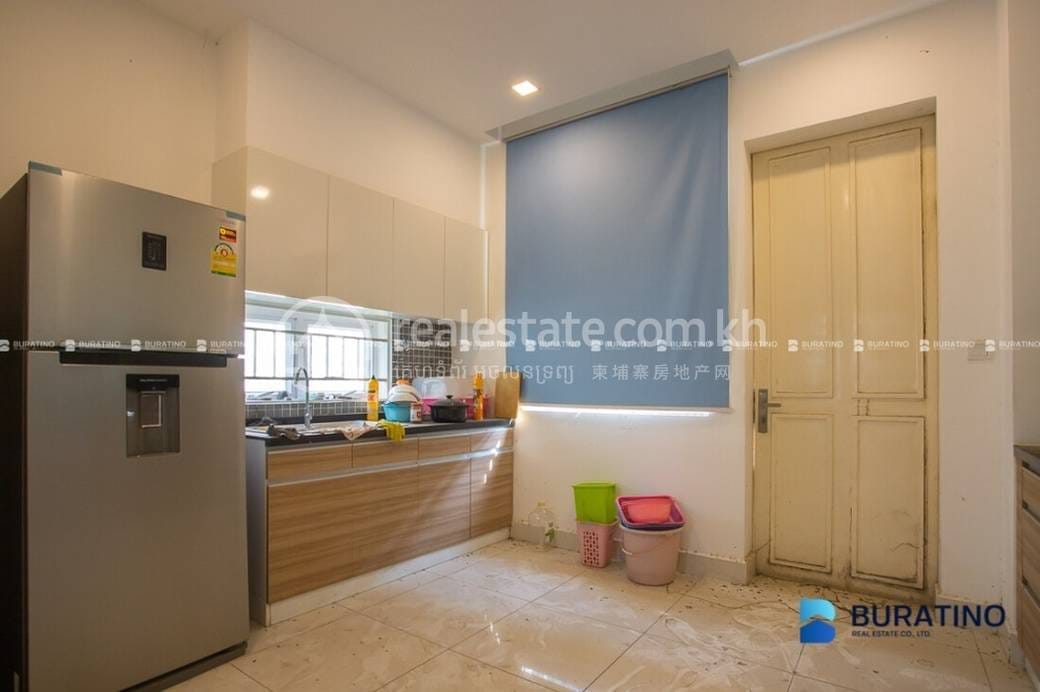 Sen Sok Villa For Sale in Sen Sok