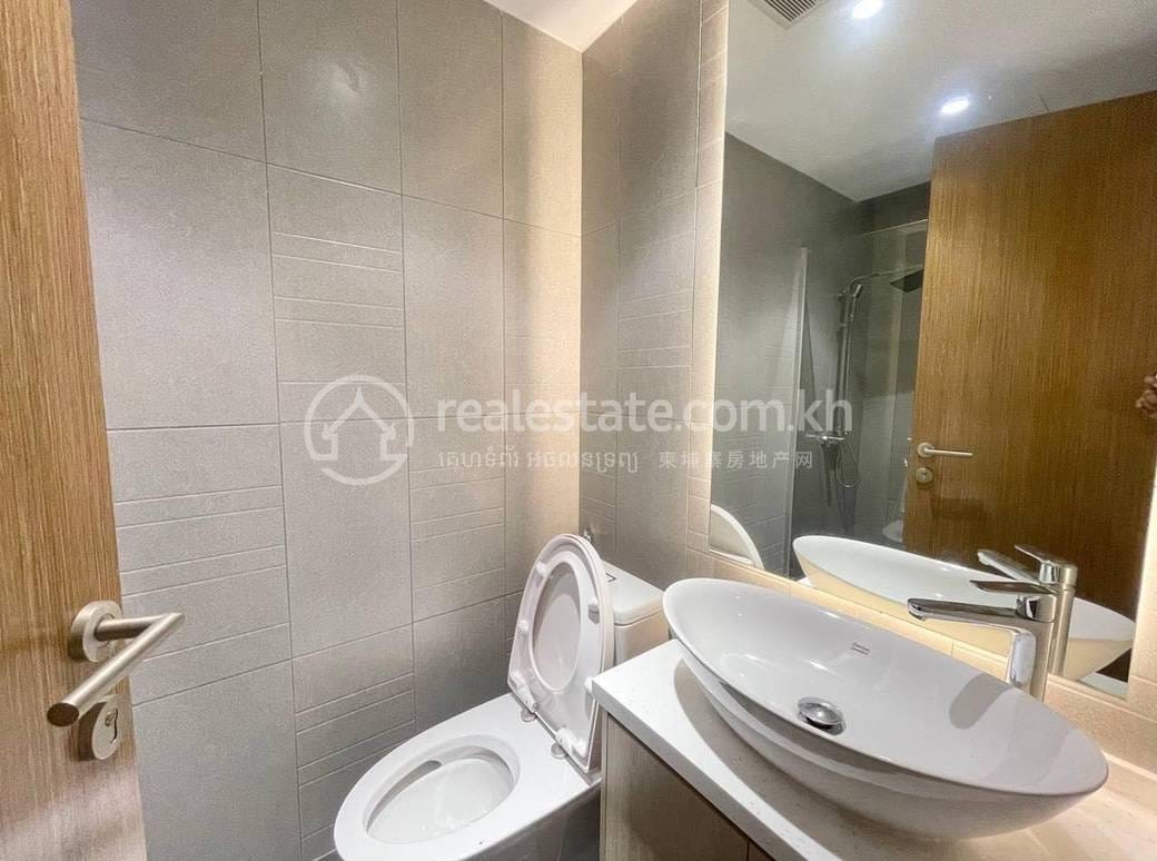 Condo For Rent in Chamkarmon $490