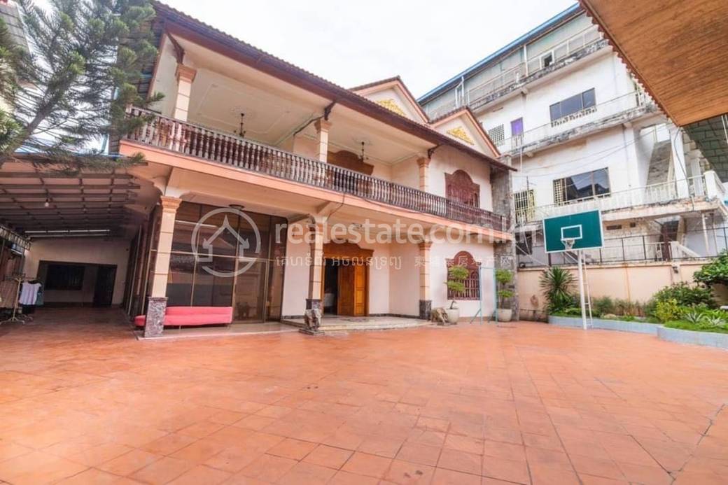 Chamkarmon别墅出租，价格$3,500