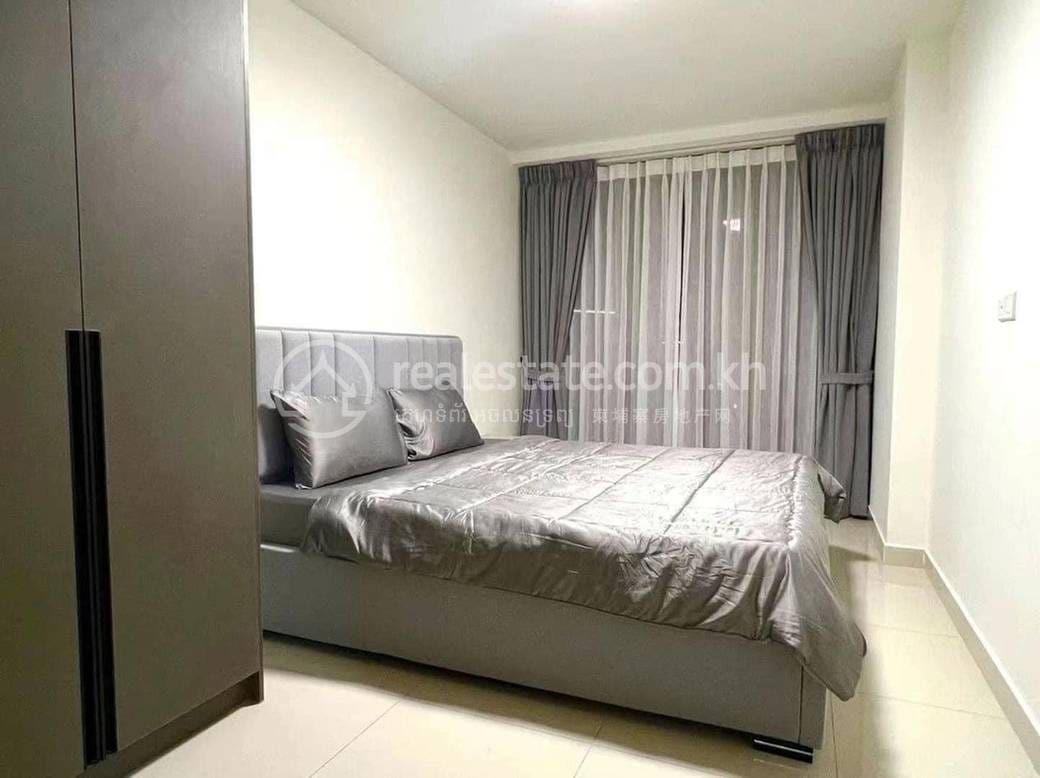 Apartment For Rent with 1 Parking Space