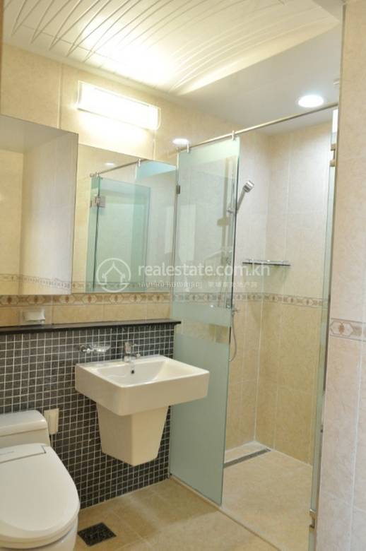 De Castle Royal Condominium | Condo Na prodej in BKK 1, Boeng Keng Kang, Phnom Penh