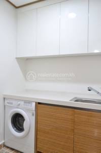 De Castle Royal Condominium | BKK 1 Condo Na prodej in BKK 1