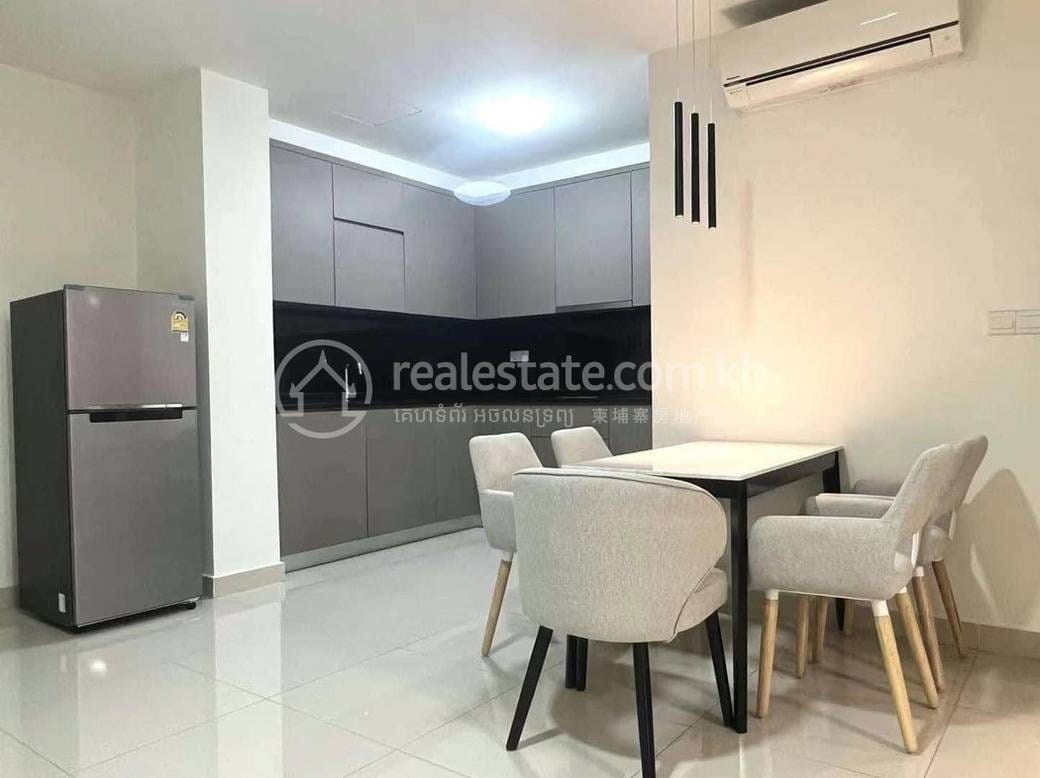 Apartment For Rent in Tonle Bassac, Chamkarmon, Phnom Penh