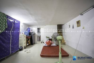Phsar Chas, Daun Penh, Phnom Penh