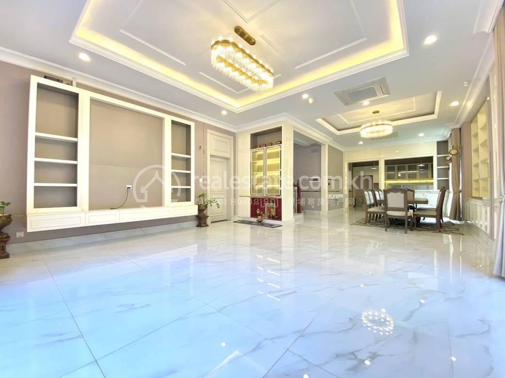 Vila K pronájmu in Chbar Ampov $7,000