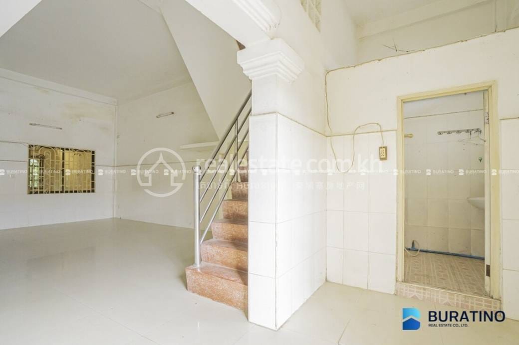 7 MakaraHouse and lot出售，价格$82,000