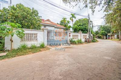  , ស្វាយដង្គំ, សៀមរាប, សៀមរាប