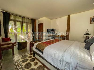 $650,000 Hotel