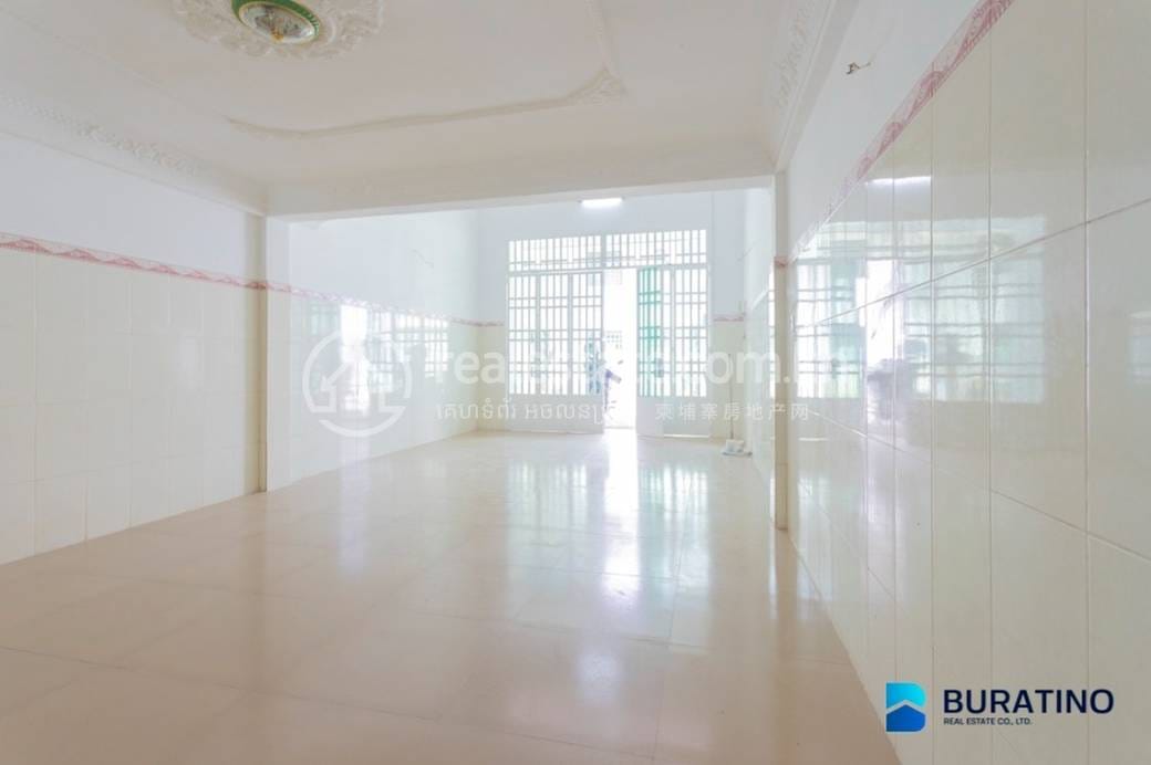House and lot For Sale in Kamboul $65,000