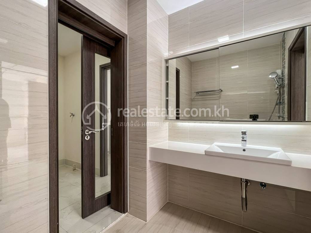 Orkide The Royal Condominium | Condo For Sale & Rent in Sen Sok $110,000