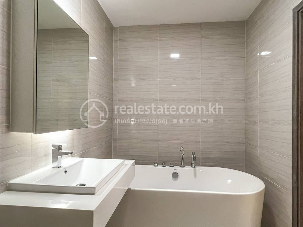 Orkide The Royal Condominium | Ou Baek K'am Кондоминиум For Sale & Rent in Ou Baek K'am