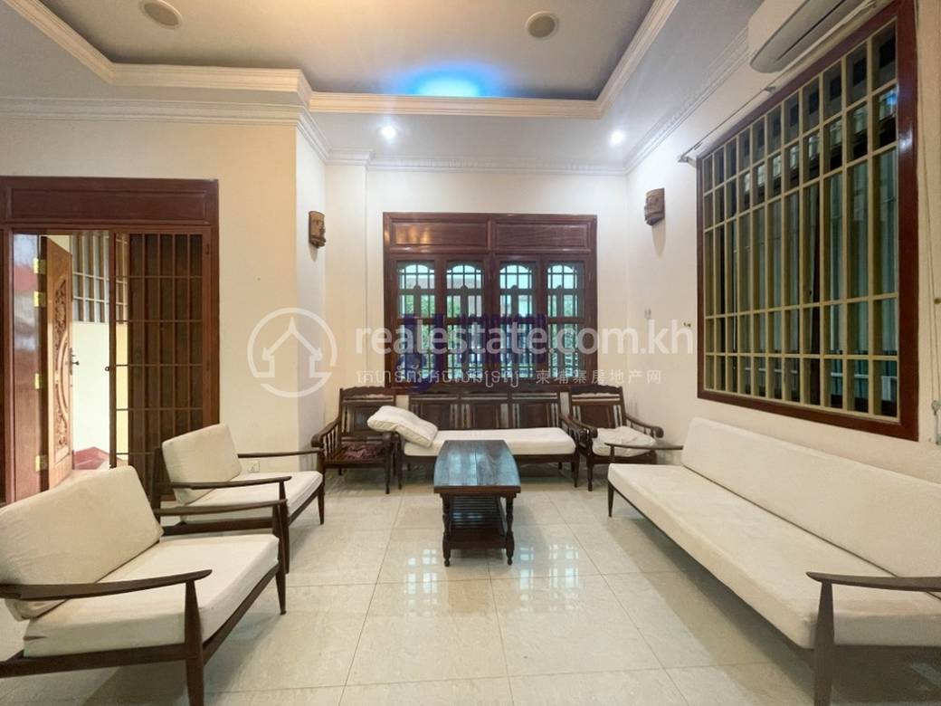 Chamkarmon别墅出租，价格$1,700
