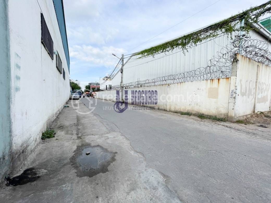 Chamkarmon土地出售，价格$6,000,000