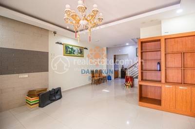  , ស្វាយដង្គំ, សៀមរាប, សៀមរាប