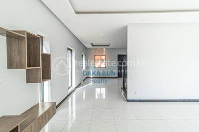  , កណ្ដែក, ប្រាសាទបាគង, សៀមរាប