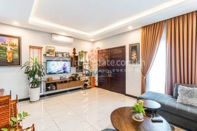  , កណ្ដែក, ប្រាសាទបាគង, សៀមរាប