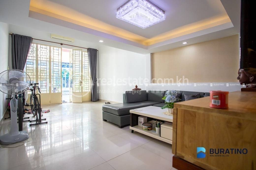 Russey Keo排屋出售，价格$125,000